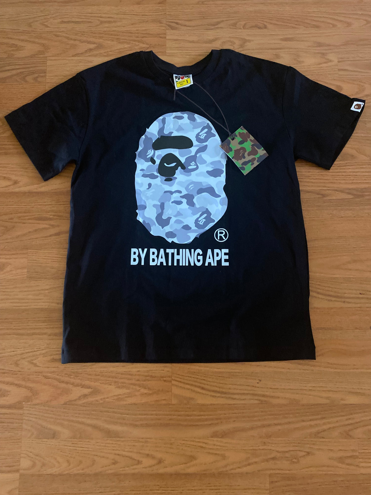 Bape tee Size S